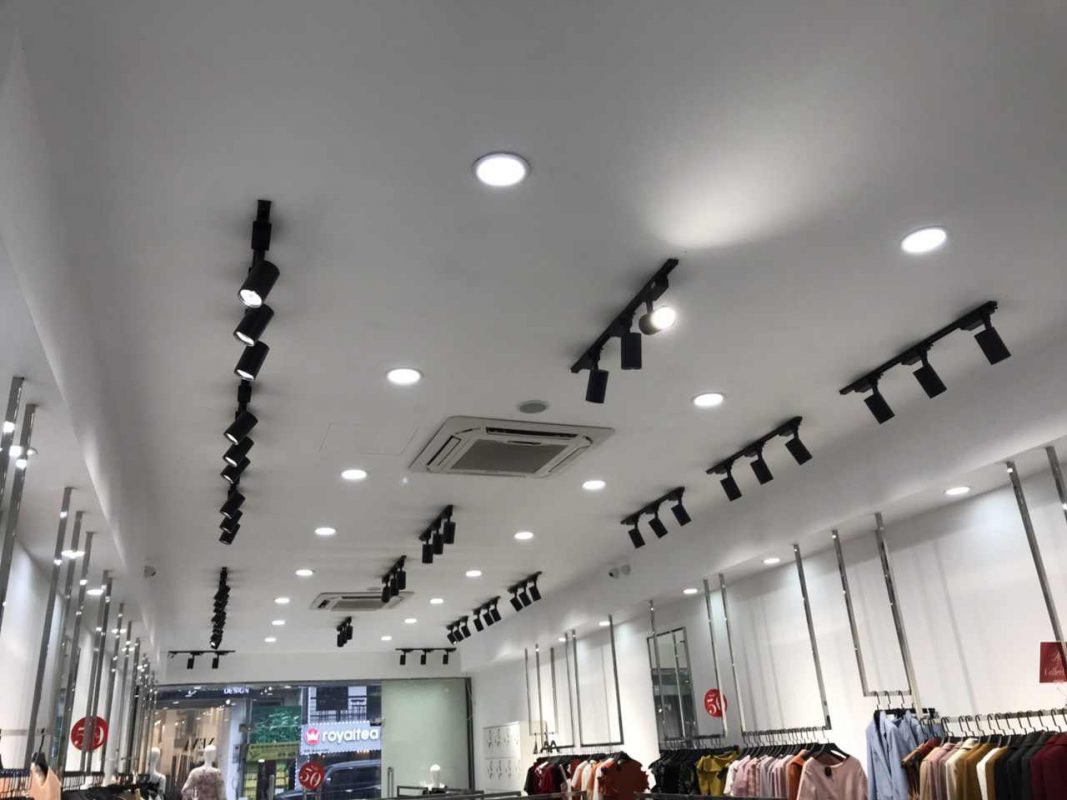 Thiết kế shop thời trang nữ